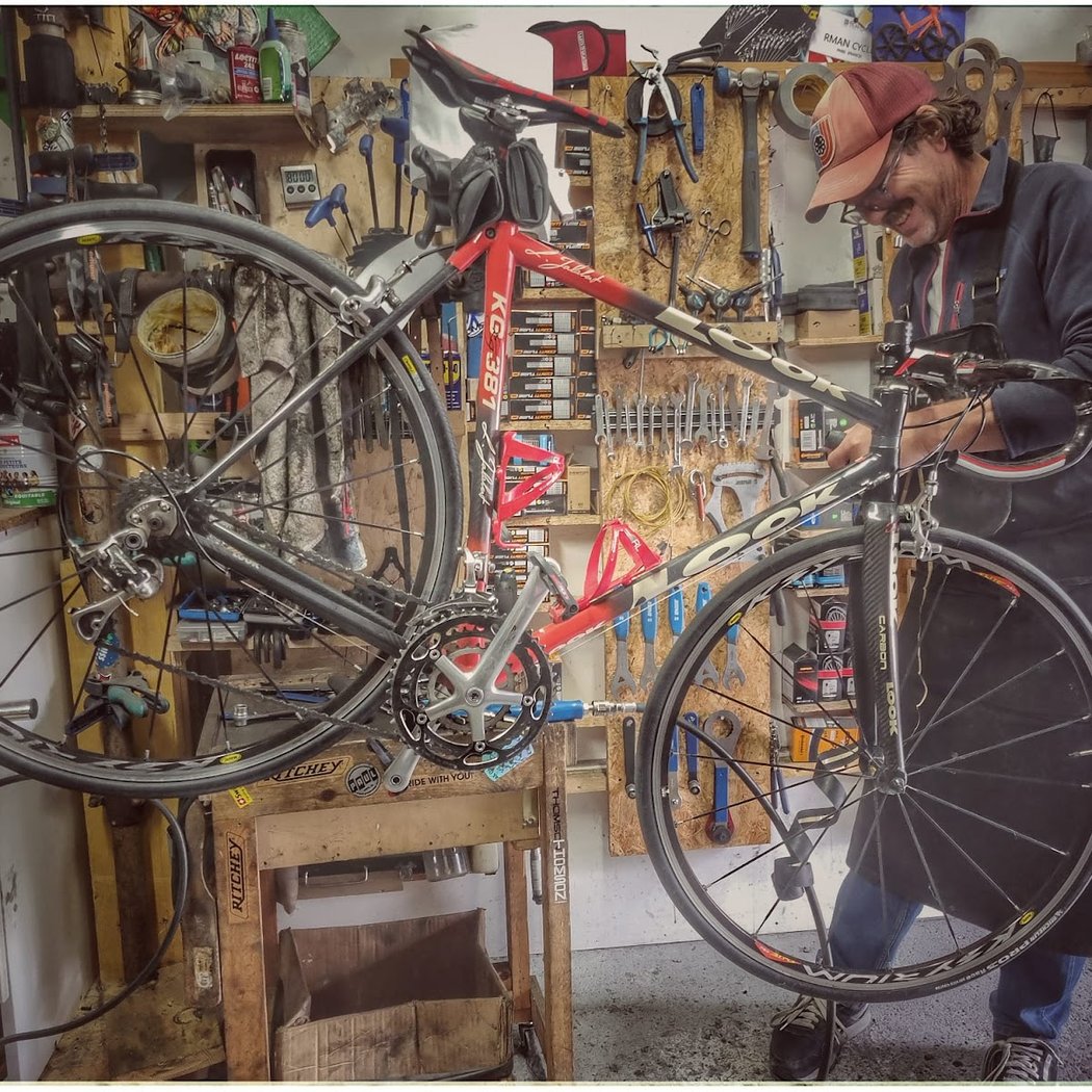 Atelier de Réparation Vélo - RMAN Cycles 1